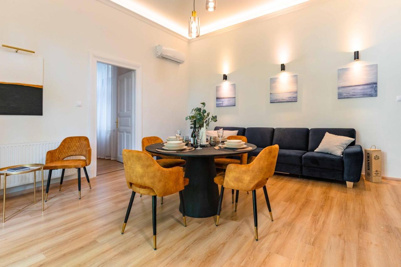 Modern Apartment French Balkony 부다페스트 외부 사진