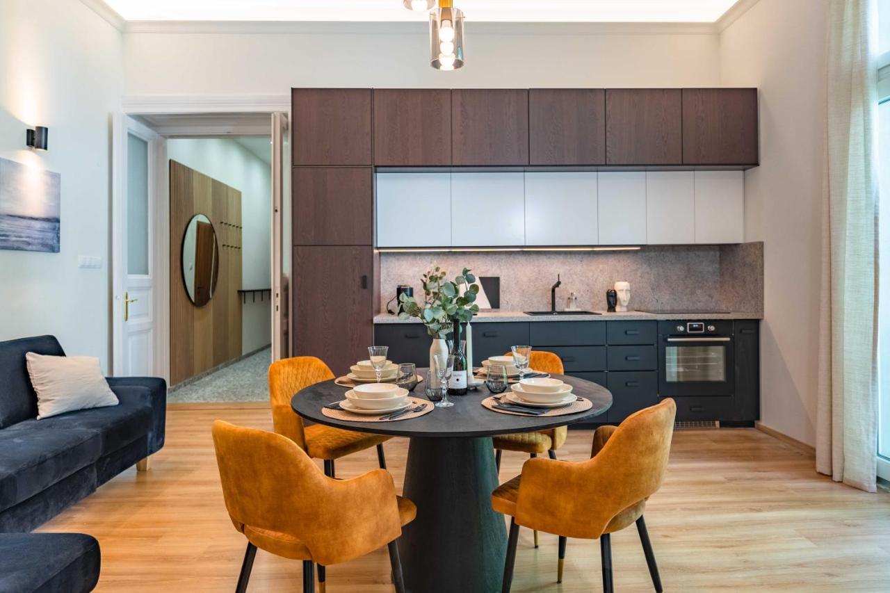 Modern Apartment French Balkony 부다페스트 외부 사진